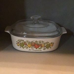 Corning Ware “La Marjolaine” A-2-B 2 Liter